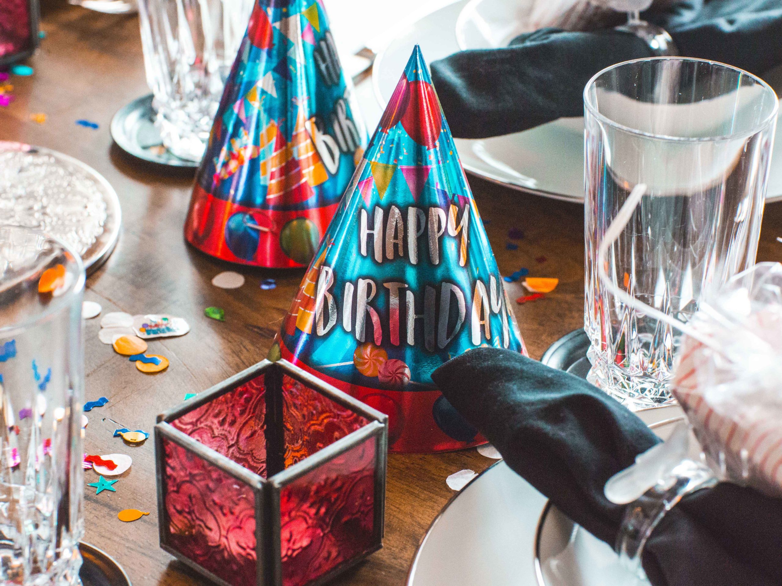 Table with birthday hats